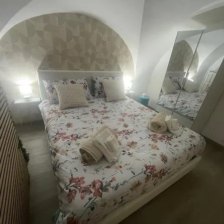 La Casa Di Elena Apartment